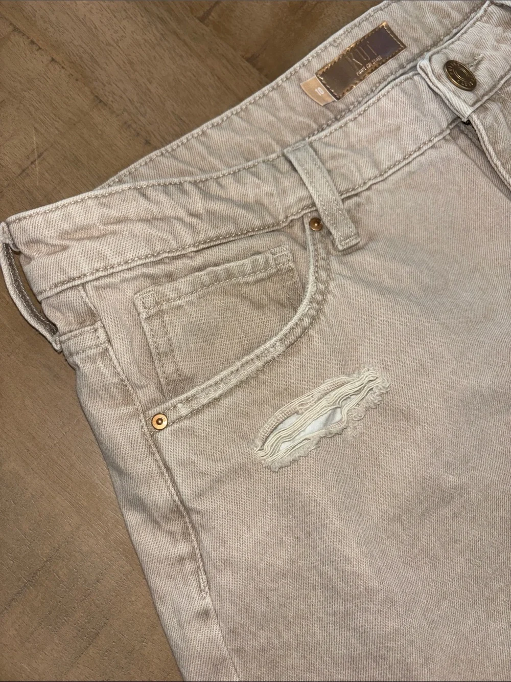 Kut From The Kloth Jane High-Rise Long Shorts Distressed Denim 100% Cotton 10